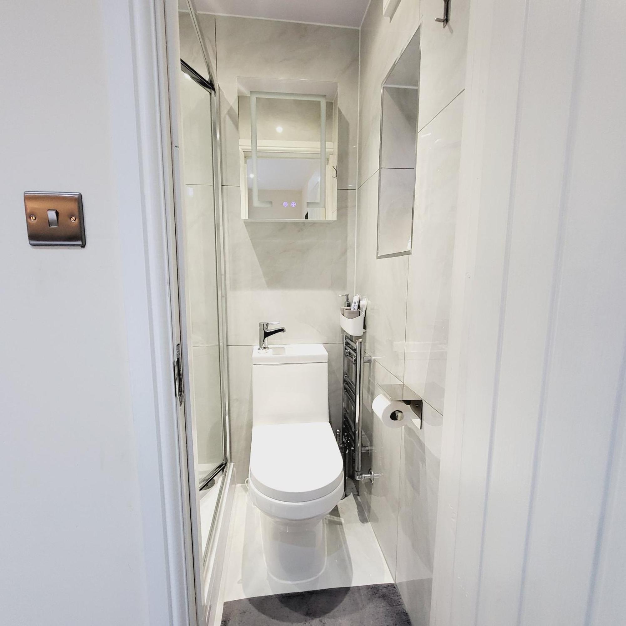 Nest & Rest En-suite *